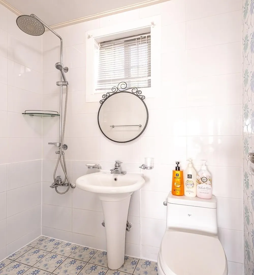 Ganghwa Gom Pension Incheon 0*,  South Korea