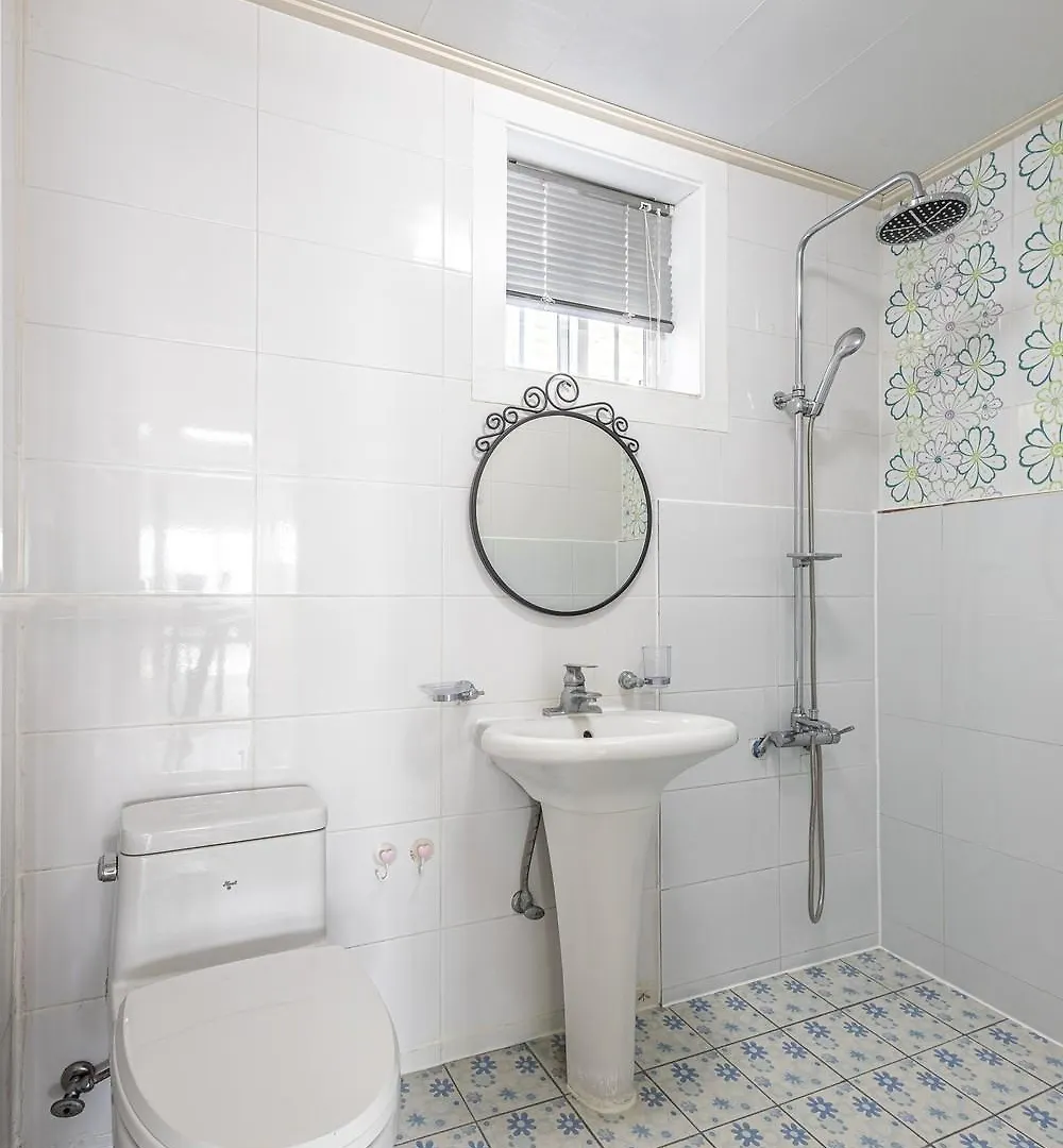 Ganghwa Gom Pension Incheon 0*,