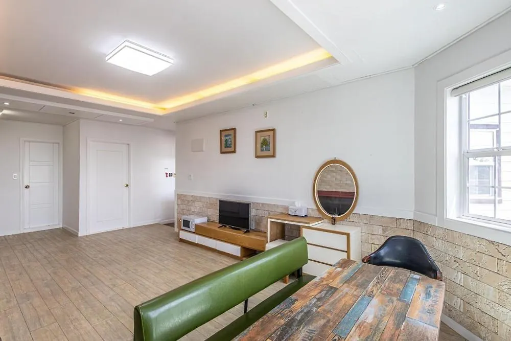 Ganghwa Gom Pension Incheon 0*,